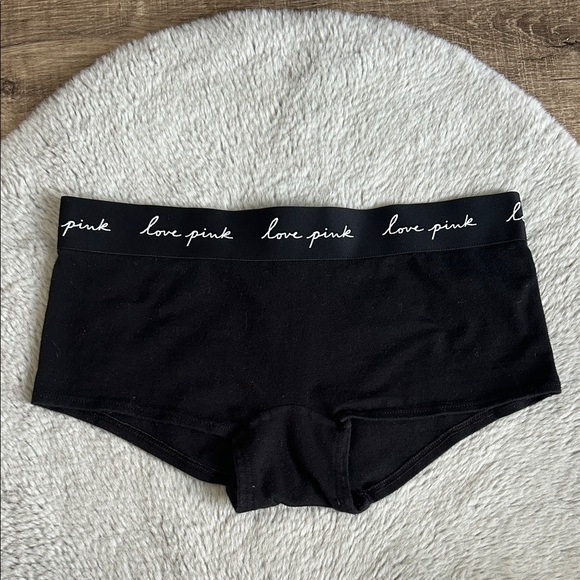 PINK Victoria's Secret Boy Short Panty - Picture 1 of 5
